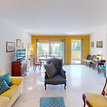 Apartment Grand Calme Avec Parking Prive Menton